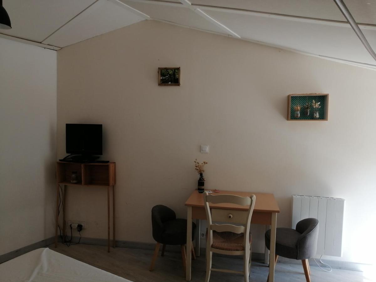 Chambres D'Hotes "La Source" Mareuil-sur-Lay المظهر الخارجي الصورة