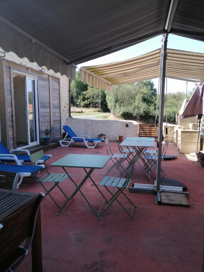 Chambres D'Hotes "La Source" Mareuil-sur-Lay المظهر الخارجي الصورة