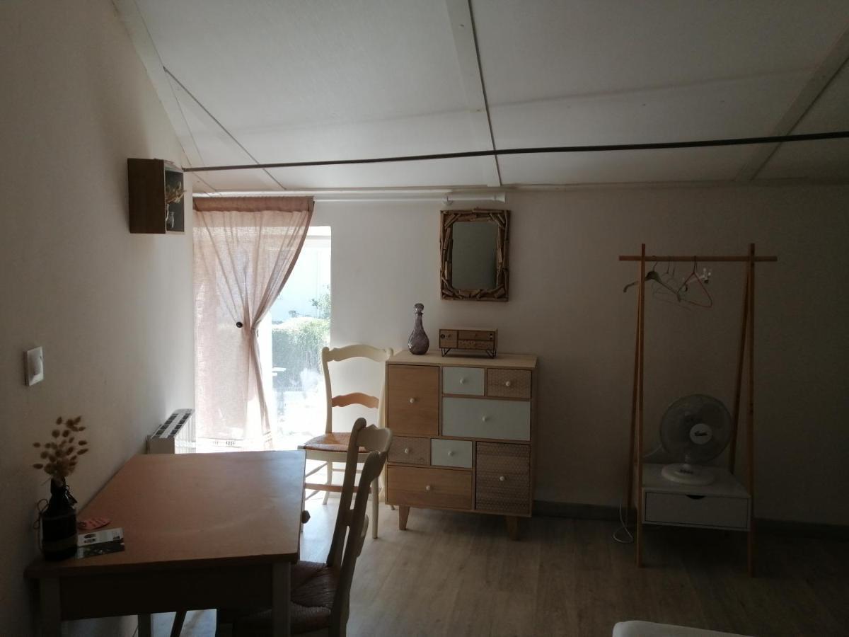 Chambres D'Hotes "La Source" Mareuil-sur-Lay المظهر الخارجي الصورة