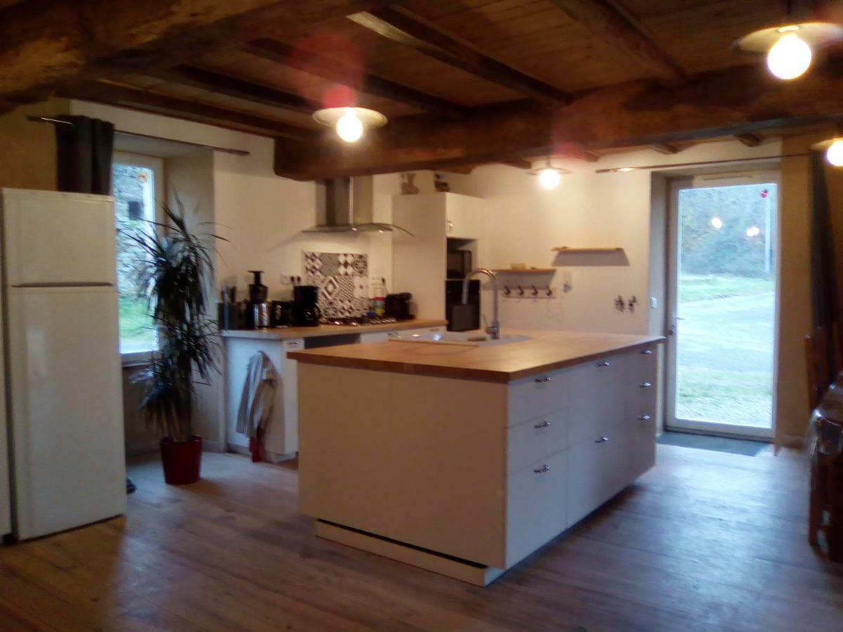 Chambres D'Hotes "La Source" Mareuil-sur-Lay المظهر الخارجي الصورة