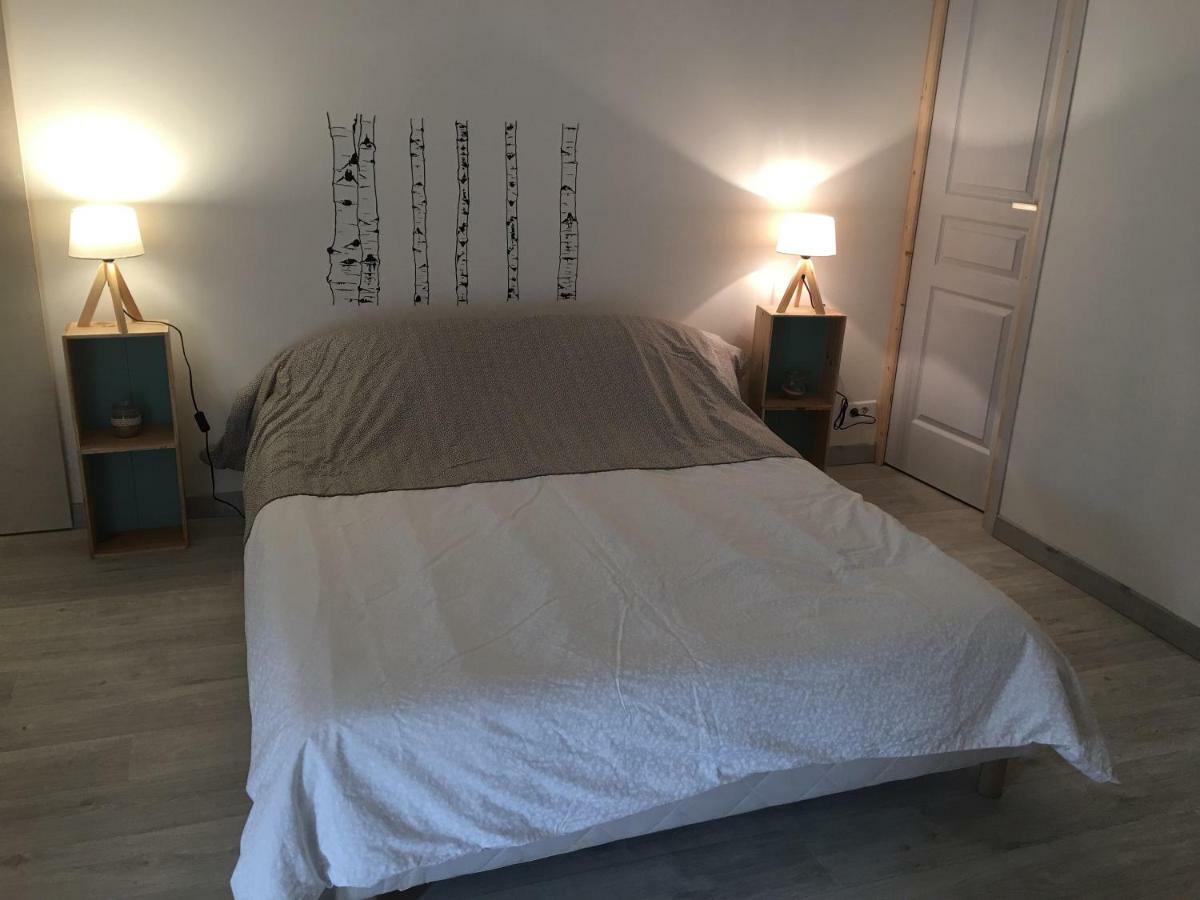 Chambres D'Hotes "La Source" Mareuil-sur-Lay المظهر الخارجي الصورة